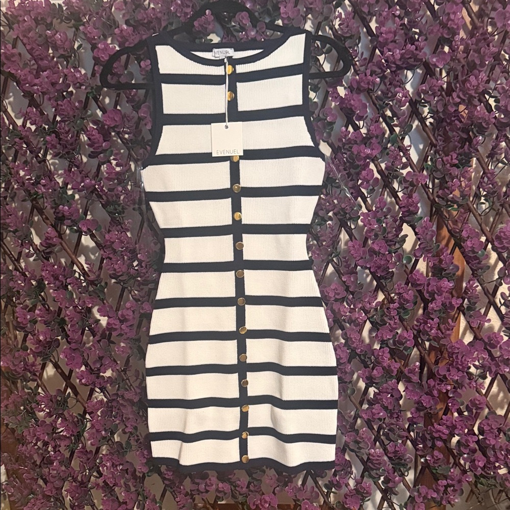 ALL SALES ARE FINAL: L'AGENCE Black and White Button-Front Mini Dress